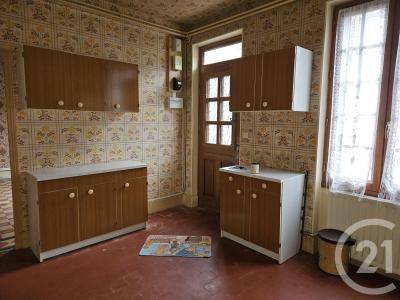 St Pierre Le Moutier, Bourgogne 58240, França