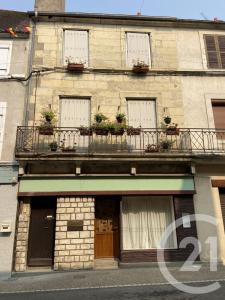 St Pierre Le Moutier, Bourgogne 58240, França