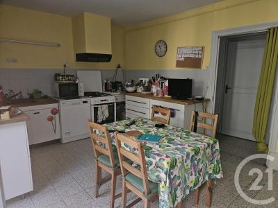 St Pierre Le Moutier, Bourgogne 58240, França