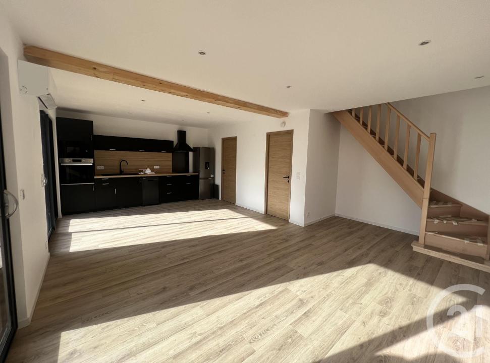 Reau, Île-de-France 77550, France