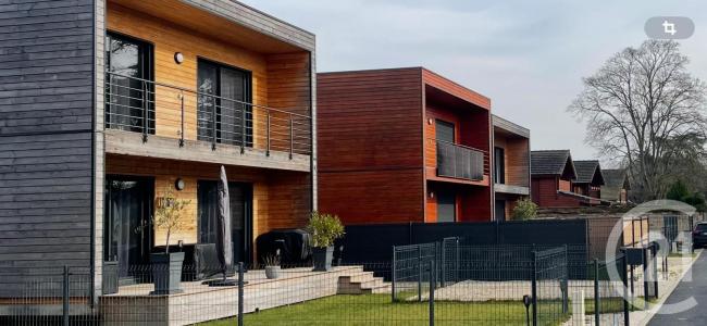 Reau, Île-de-France 77550, France