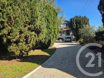 Chateauroux, Centre-Val De Loire 36000, France