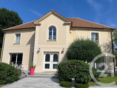 L Isle Adam, Île-de-France 95290, France