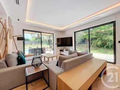 Mougins, Provence-Alpes-Côte D'Azur 06250, فرنسا