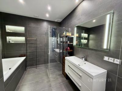 Marxova, Hodonín, Hodonín 69501, Czech Republic