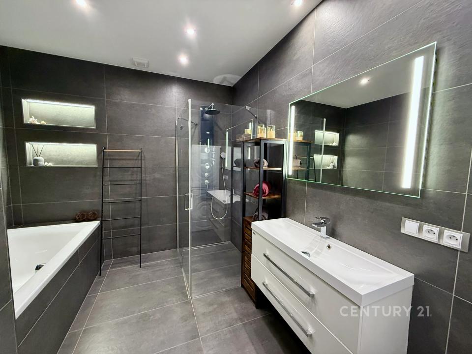 Marxova, Hodonín, Hodonín 69501, Czech Republic