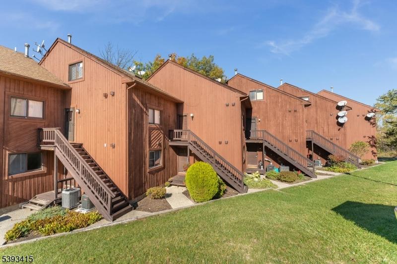 7 Arapahoe Drive Unit 8, Vernon, New Jersey 07462, USA