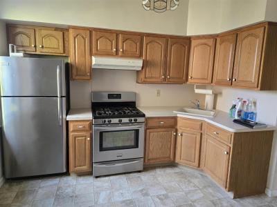 8810 3rd Ave #2, North Bergen, New Jersey 07047, États-Unis