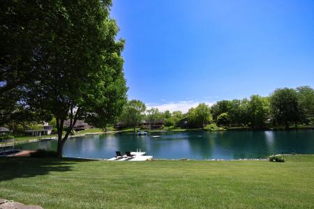 3829 Waycross Drive, Columbus, Indiana 47203, USA