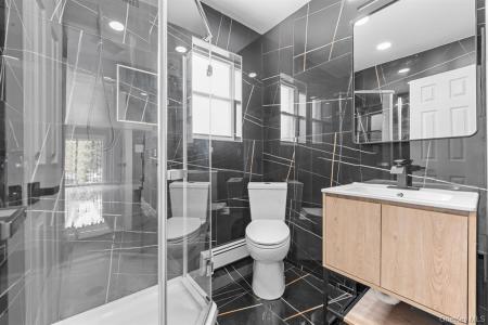 1010 Van Siclen Avenue, Brooklyn, New York 11207, États-Unis