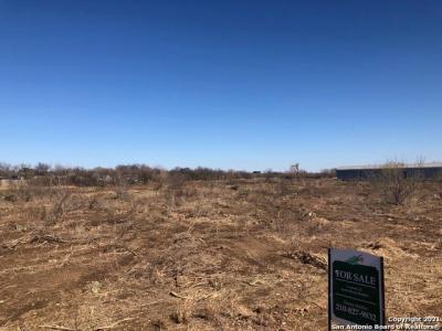 516  (LOT 7) Cr 6843, Lytle, Texas 78052, USA