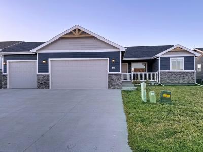 39 Harmony Street, Buffalo, Wyoming 82834