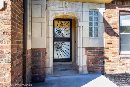 9357 Piedmont Street, Detroit, Michigan 48228, USA