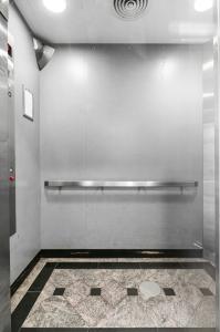 27 Smith Street 2nd Floor, Brooklyn, New York 11201