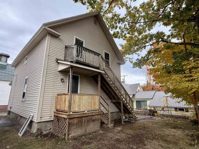 7 riverside Court, Laconia, 新罕布夏州 03246, 美國