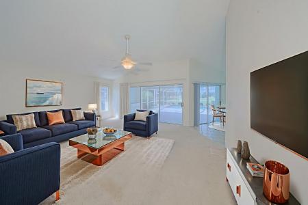 352 Caloosa Palms Ct, Sun City Center, فلوريدا 33573, الولايات المتحدة