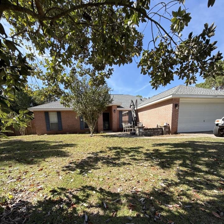 2349 Hemlock Drive, Navarra, Flórida 32566, Estados Unidos