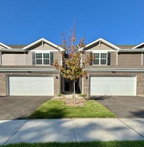 234 W 39th Place, Hobart, Indiana 46342, USA