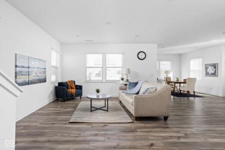 6831 Orchard Run Circle, Whitestown, インディアナ 46075, アメリカ合衆国