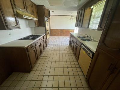 6428 CHIPPENDALE DRIVE, Baton Rouge, لويزيانا 70817, الولايات المتحدة