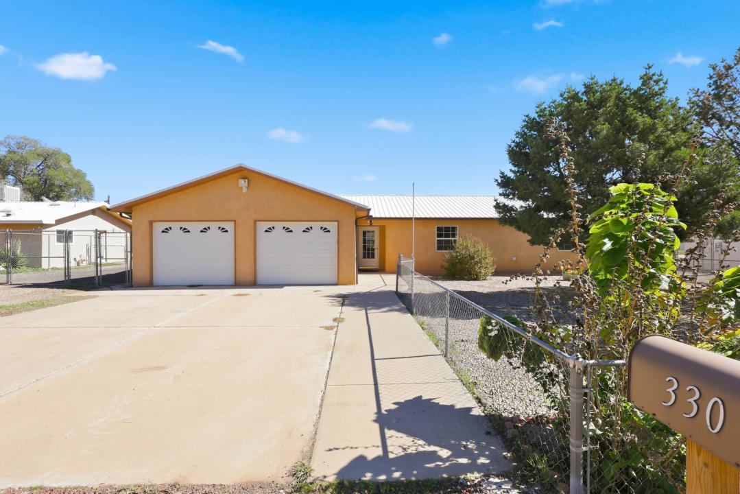 330 Ranchitos Road, Bosque Farms, Нью-Мексико 87068, Соединенные Штаты