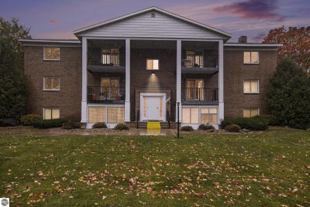 530 Georgetown , 46, Traverse City, Michigan 49684