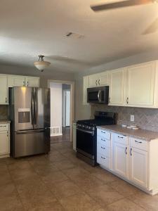 341 Hurst Drive, Bedford, Texas 76022, Estados Unidos