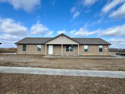 571 Middle Crk Way, Berea, קנטאקי 40403, ארצות הברית של אמריקה 