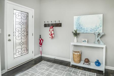 5339 W Stonewood Drive, Bloomington, אינדיאנה 47403, ארצות הברית של אמריקה 