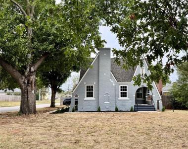 1628 W Chickasha Avenue, Chickasha, אוקלהומה 73018, ארצות הברית של אמריקה