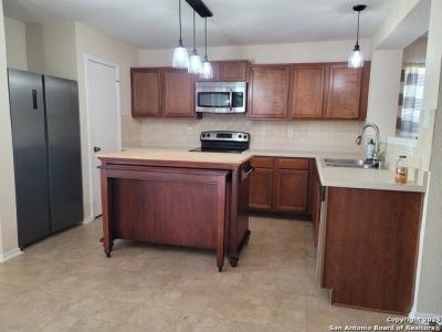 4923 Bending Elms, San Antonio, Texas 78247