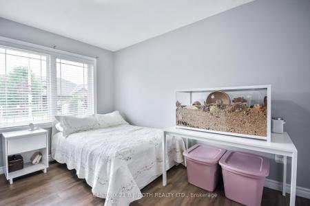 91 LUCY LANE, Orillia, Ontario L3V 7A8, Canada