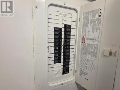 70 KENESKY DRIVE, Hamilton (waterdown), Ontario L8B 1Y4, Canadá