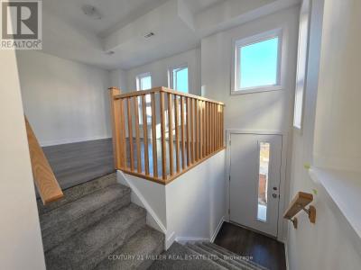 70 KENESKY DRIVE, Hamilton (waterdown), Ontario L8B 1Y4, Canadá