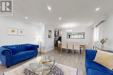 55 LESGAY CRESCENT, Toronto (don Valley Village), Ontario M2J 2J2, Kanada