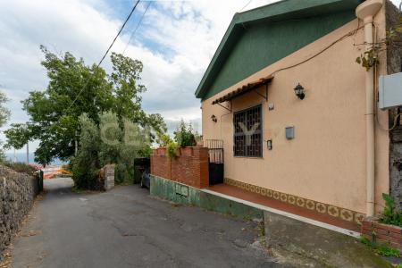 Via di Bartolo, San Gregorio Di Catania, Sicilia 95027, 義大利