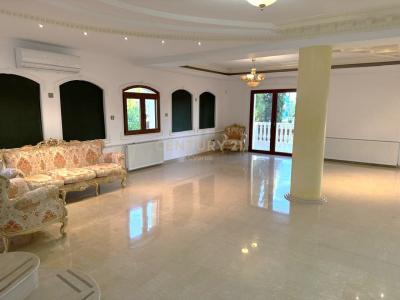 Agios Tychonas, קפריסין