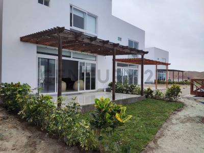 MZ I LT14 HAB.URB. LAGUNA BEACH , Cañete, Lima 00001, Peru