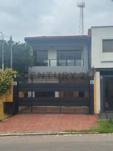 Cerro Lambare 243 casi Juana de Lara 243, Lambaré, Central 00001, Paraguay