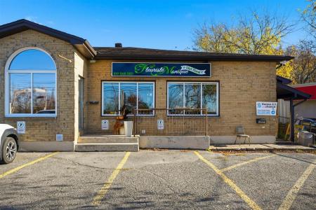 1939  Rue St-Louis, Gatineau (Gatineau), Quebec J8T 4H5, Canadá