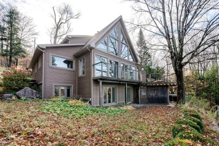 55  Ch. des Pionniers, Gore, Quebec J0V 1K0, Canada