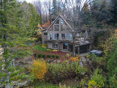 55 Ch. des Pionniers, Gore, Quebec J0V 1K0, Canada