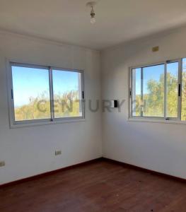 Cerro Risco Plateado 867, Ciudad De Mendoza, Mendoza 00001, Argentina