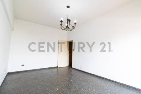 Av. Rivadavia 10957, Liniers, Capital Federal 1408, Argentina