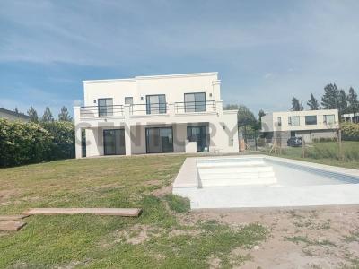 Los Arenales 1110, Escobar, GBA Norte 1625, Argentina