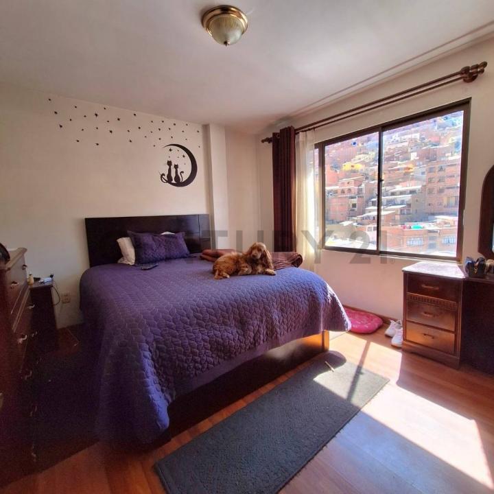 CALLE CALAMA ESQUINA GENARO SANJINEZ 1562, La Paz, La Paz NN, Bolivia