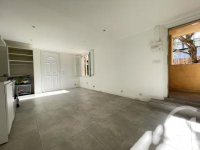 St Laurent Du Var, Provence-Alpes-Côte D'Azur 06700, Francia