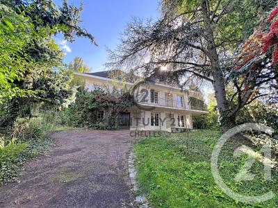 Le Raincy, Île-de-France 93340, France