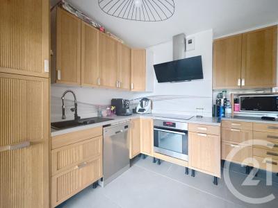 St Priest, Ródano-Alpes 69800, França