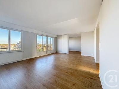 Troyes, Champagne-Ardenne 10000, France